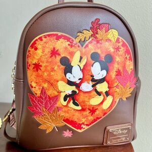 Fall Mickey and minnie Loungefly backpack